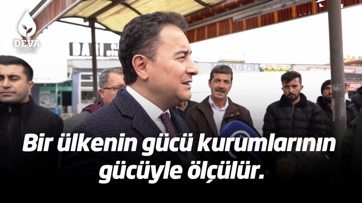 Bir ülkenin gücü kurumlarının gücüyle ölçülür. Merkez Bankasının icraatleri yerine magazin haberleriyle gündemde olması hepimize ciddi zarar veriyor. Merkez Bankasını derhal ciddiyete davet ediyorum.