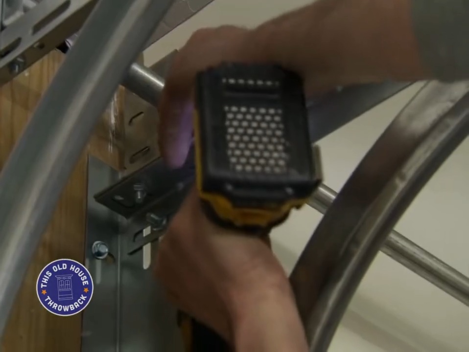 Norm Abram learns more about insulated steel garage doors!