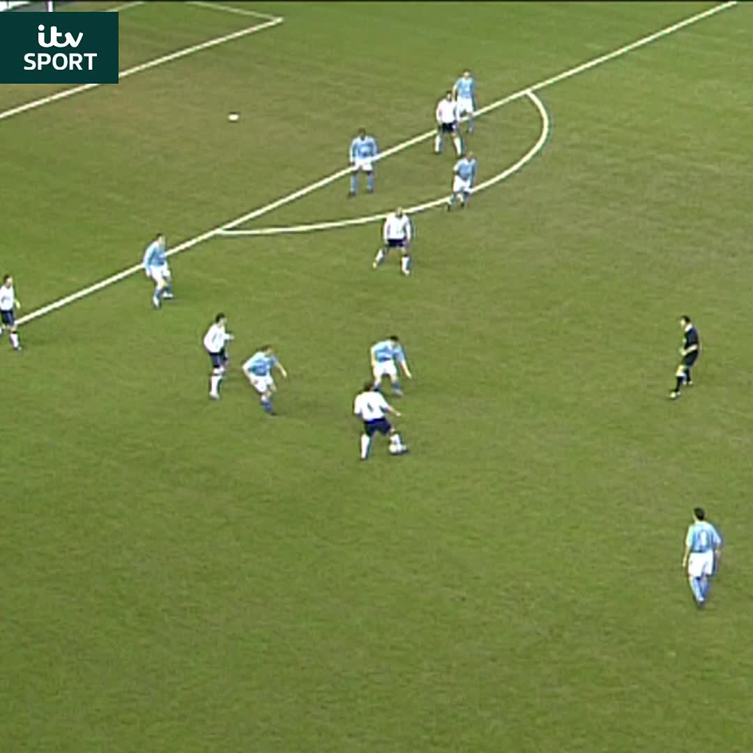 ⏮️⚽️ 𝗙𝗔 𝗖𝗨𝗣 𝗥𝗘𝗪𝗜𝗡𝗗 ⏮️⚽️ Is this comeback from Man City against Spurs the best in the #EmiratesFACup? 🏆 #MCFC