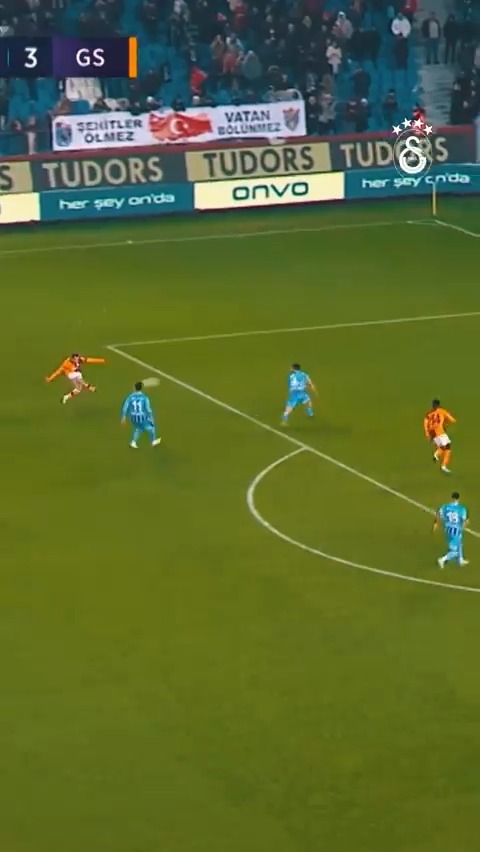 Trabzon’da da sihrini yaptı! 🤩 Kerem Aktürkoğlu 🪄