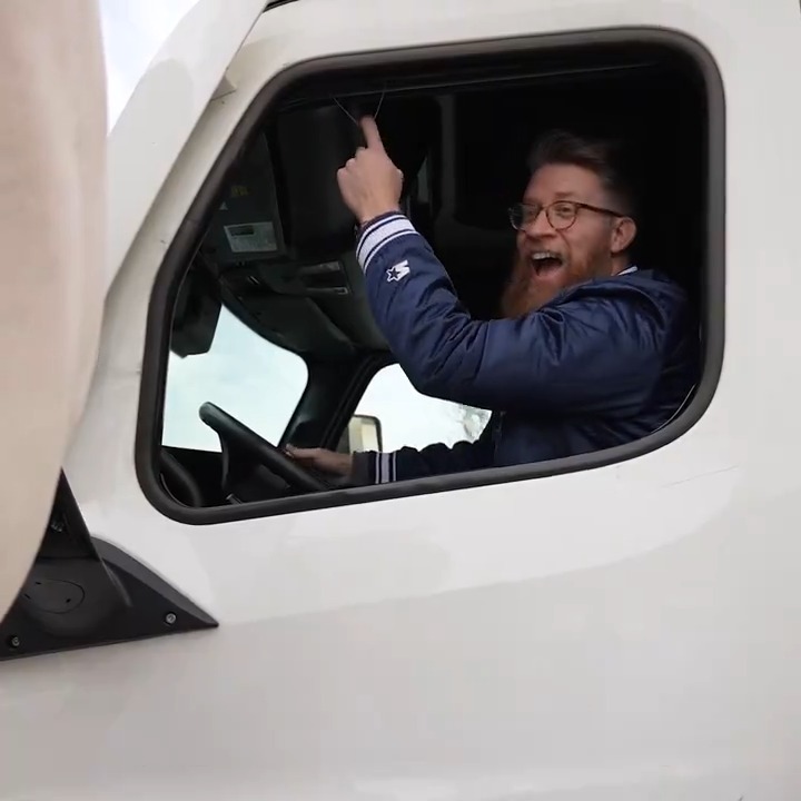 the ‘please be patient, mascot driver’ bumper sticker didn’t come in time