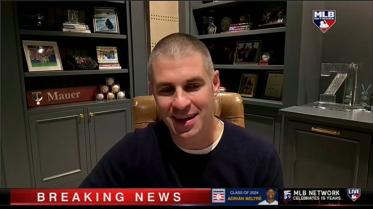 "A lot of emotions. It's been a whirlwind, that's for sure." Newest Hall of Famer Joe Mauer reacts to getting the call, then is joined by a familiar face. Minnesota Twins | National Baseball Hall of Fame and Museum ⚾