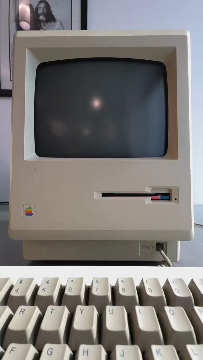 Happy 40th Birthday  Macintosh!