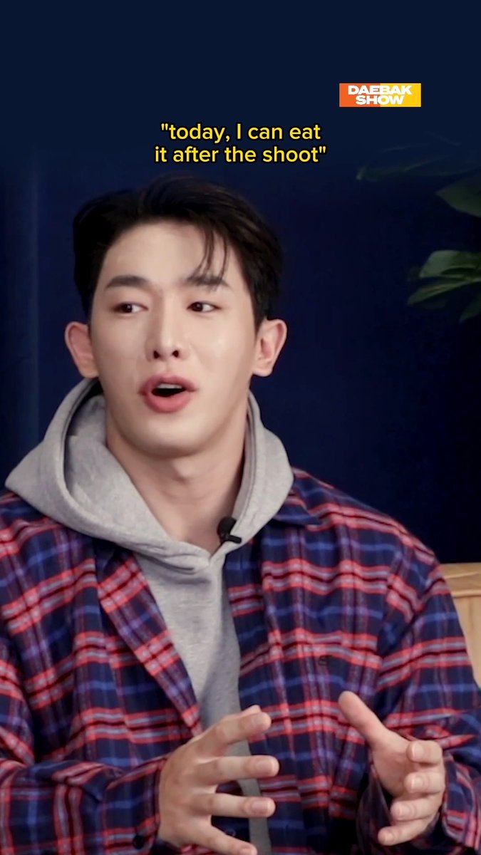 5-6 ramens and 8 eggs....?!?! 😳 #Kpop #DIVEStudios #DAEBAKSHOW #EricNam #에릭남 #WONHO #원호 #kpopedit #ramen #koreanramen