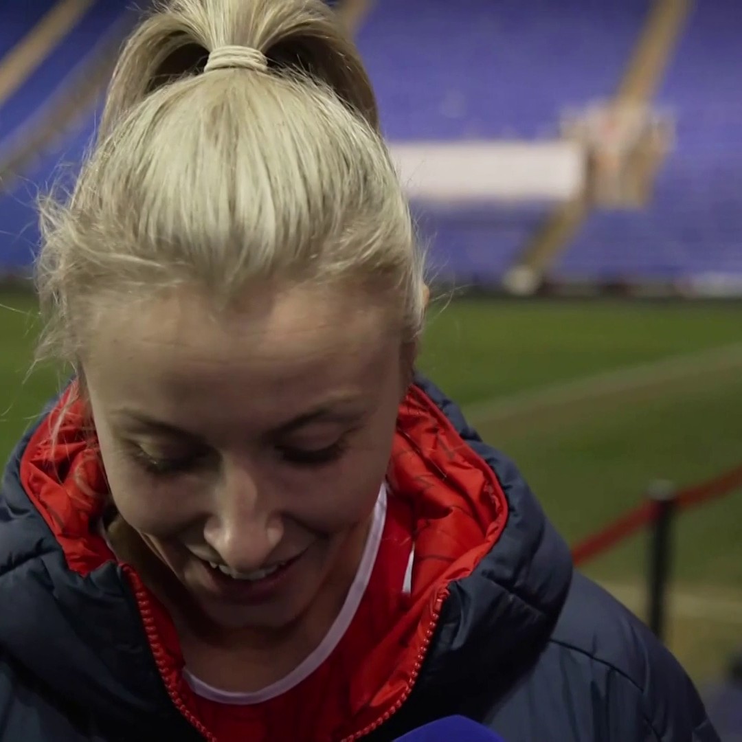 "It's special, special people get you through tough times" ❤️ A wholesome reaction from Leah Williamson after her return from injury 🔙