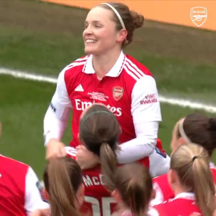 300 Arsenal appearances. But there’s only one Kim Little. An incredible milestone for an incredible player ❤️ Huge congratulations to our skipper 👏