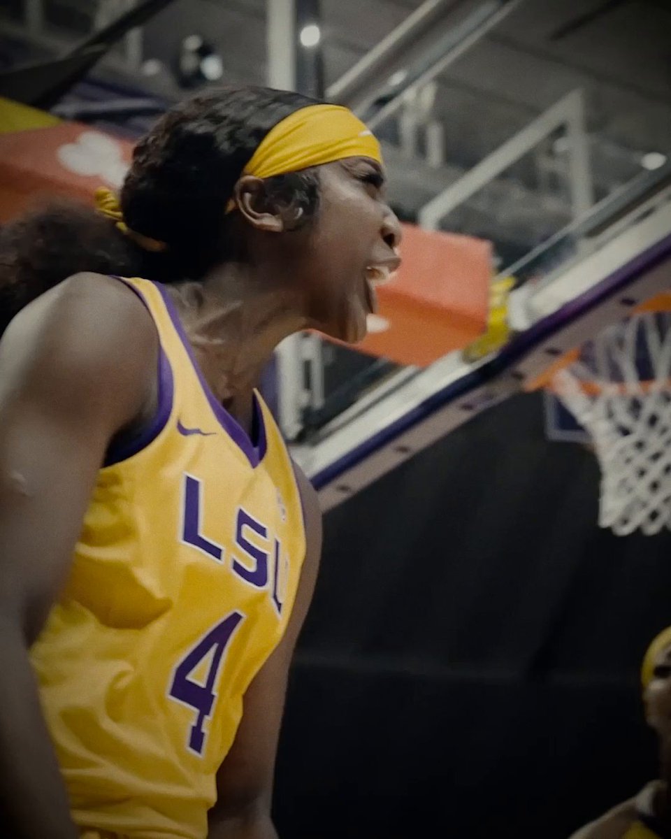 Two powerhouses go head-to-head 💪 📺 No. 1 South Carolina Women's Basketball at No. 9 LSU Women's Basketball | TONIGHT on ESPN
