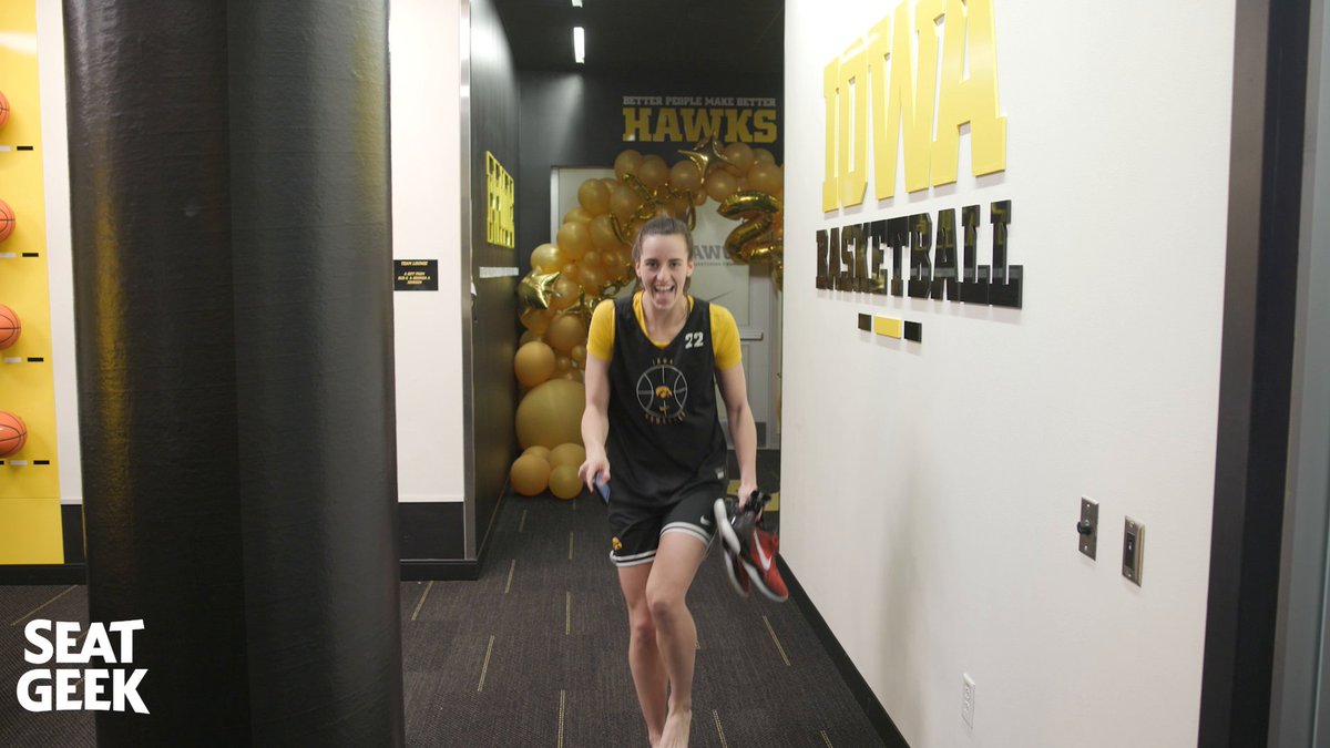 Oh, my, what a marvelous tune 🎶 #Hawkeyes