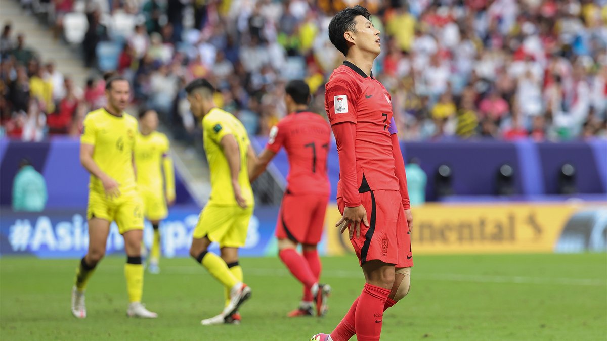 After they were held to a surprise draw by a battling 🇲🇾 Malaysia outfit at the #AsianCup2027 yesterday, 🇰🇷 theKFA captain Son Heung-min was gracious with his praise of the opposition and their coach Kim Pan-gon. #AsianCup2023