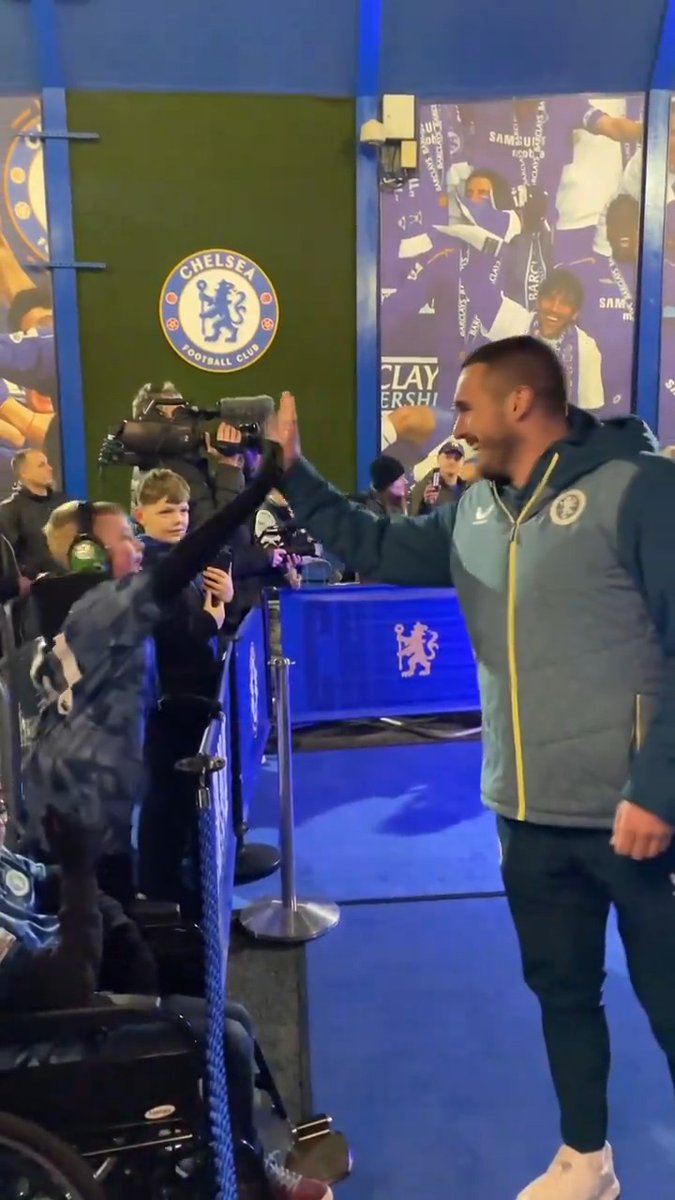 A special welcome for the boys. 🥹