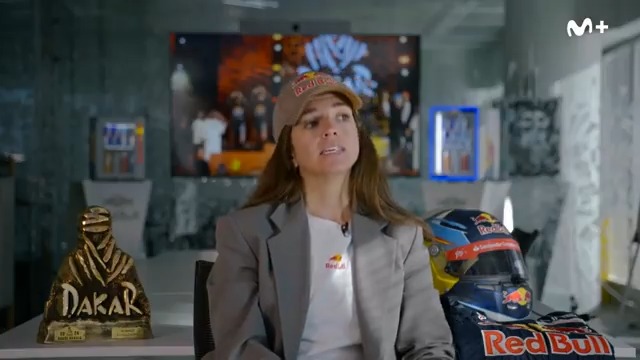 🐾 Dejar huella. ✍️ Escribir tu nombre en la historia del automovilismo. 📹 La increíble gesta de Cristina Gutiérrez con su conquista del Dakar. #DeportePlus