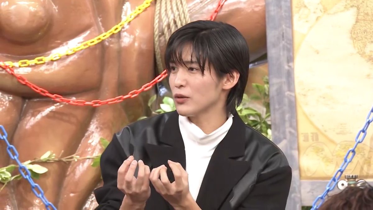 目黒くんも言っておりますが… ドラマ「トリリオンゲーム」で共演した めめと佐野くんはかなり仲が良い😊🌈 一体どんな仲か…✨ ぜひ明後日29日（月）よる7時からチェックしてください🏝️🌤️ #あばれる君 #佐野勇斗 #糸井嘉男 #岡村隆史 #SnowMan #向井康二 #目黒蓮 #冒険少年