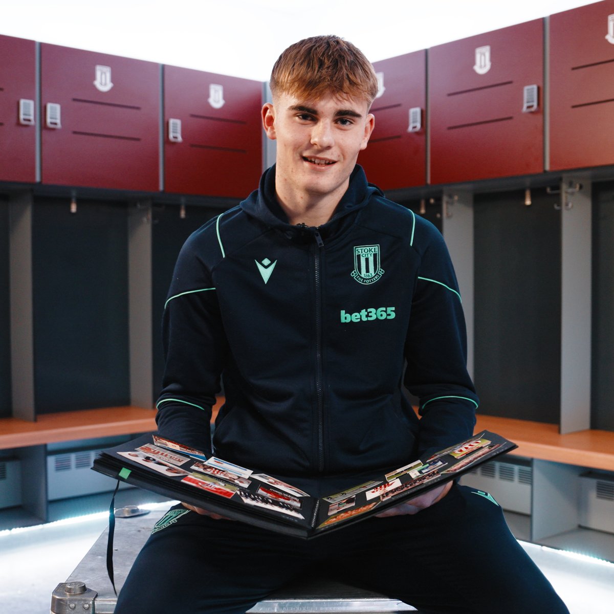 Inside the Book of Dreams 🖼️ Nathan Lowe chronicles his story so far.