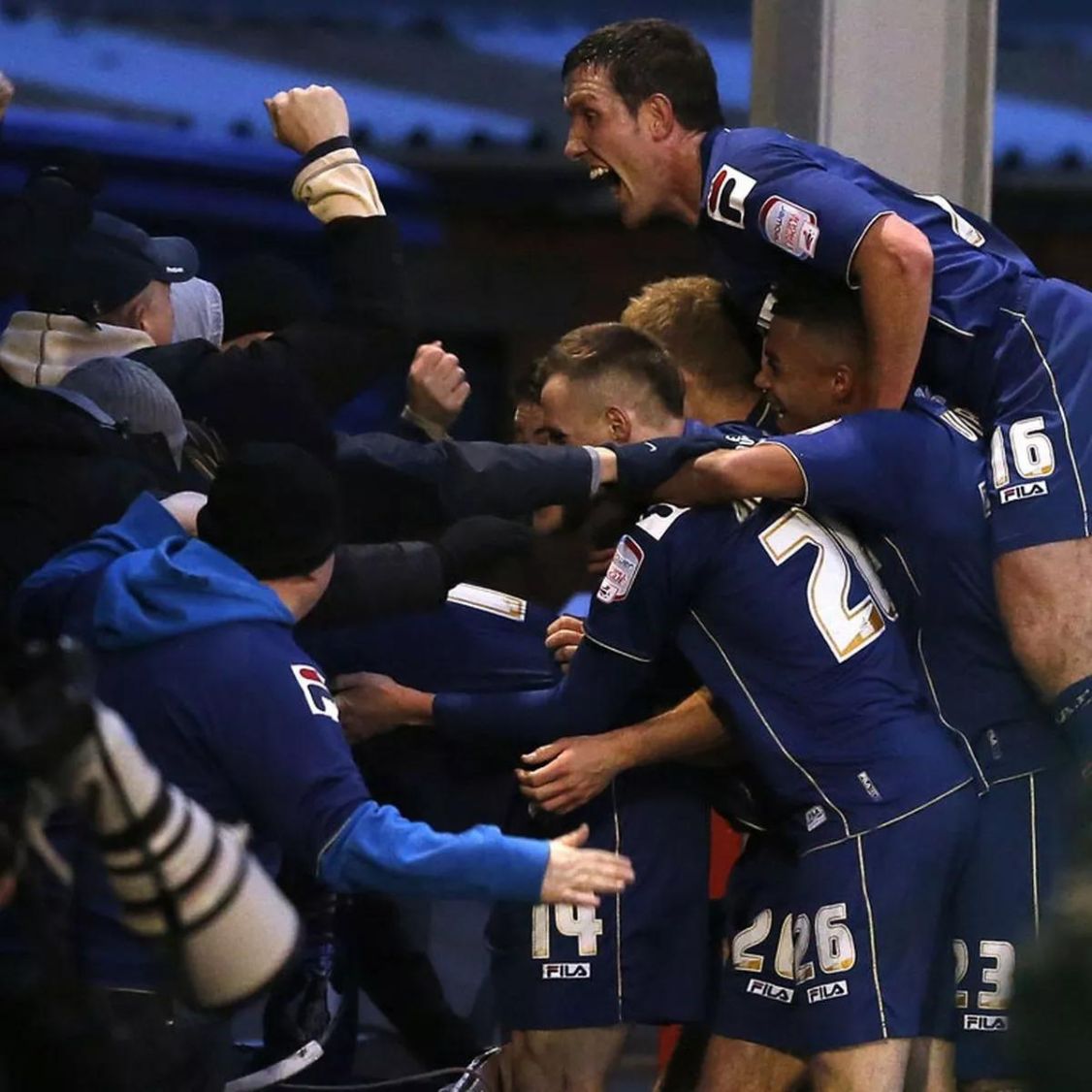🎙️ "A momentous victory for Oldham Athletic!" A unique look at a special #FACup win #OnThisDay in 2013. Clive Tyldesley | #oafc