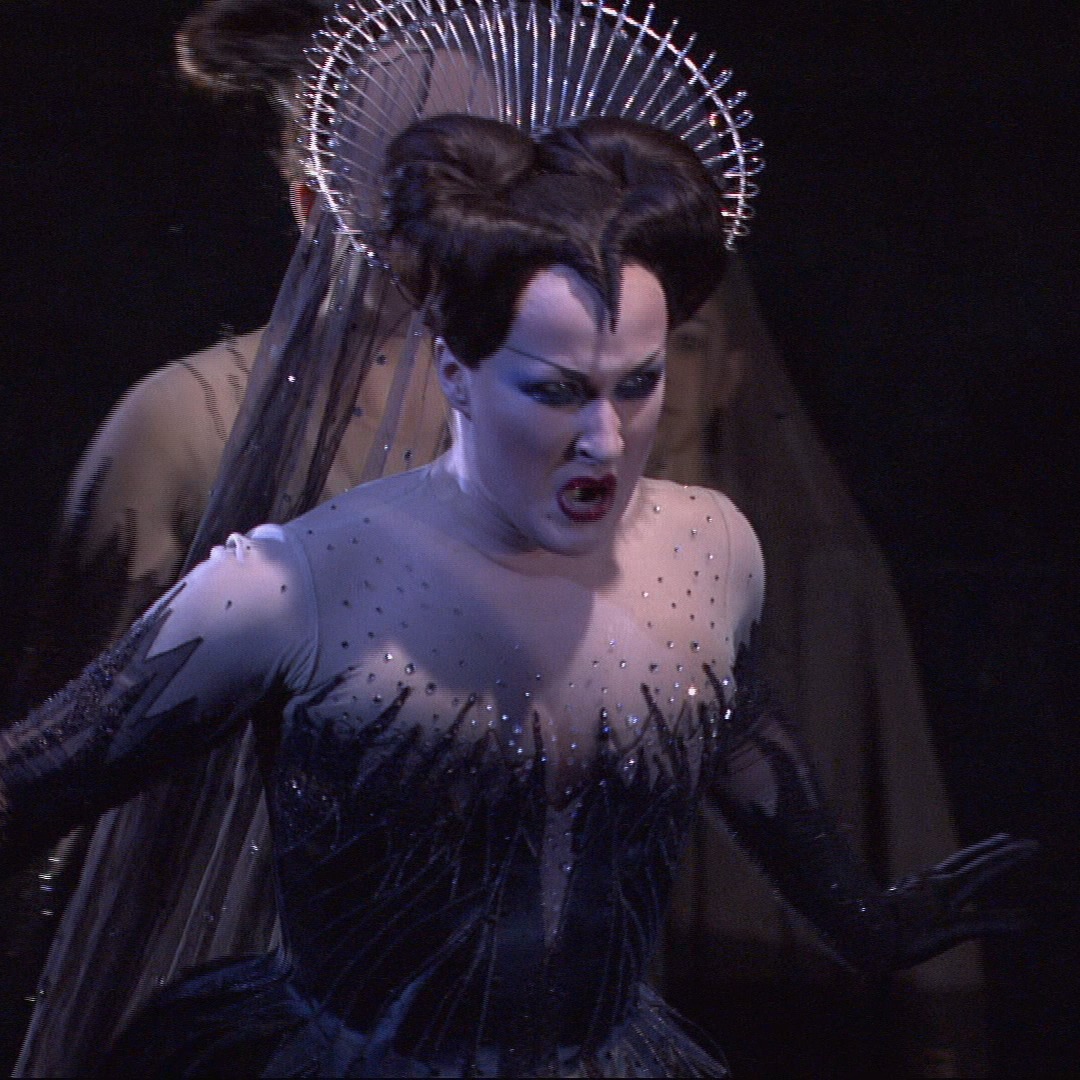 Happy Birthday to Mozart, born on this day in 1756 🎂 Here's a snippet from David McVicar’s spectacular production of Mozart's The Magic Flute, with Diana Damrau performing the iconic Queen of the Night aria 🤩