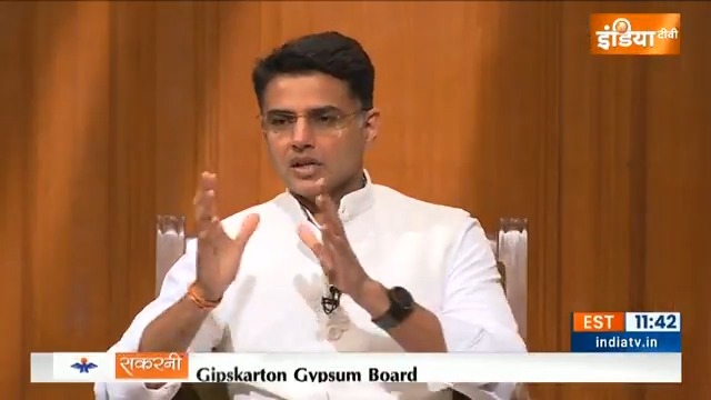 "रघुपति राघव राजा राम..ईश्वर अल्लाह तेरो नाम.." कांग्रेस के महासचिव सचिन पायलट जी 🙏 #SachinPilotInAapkiAdalat #SachinPilot 🇮🇳