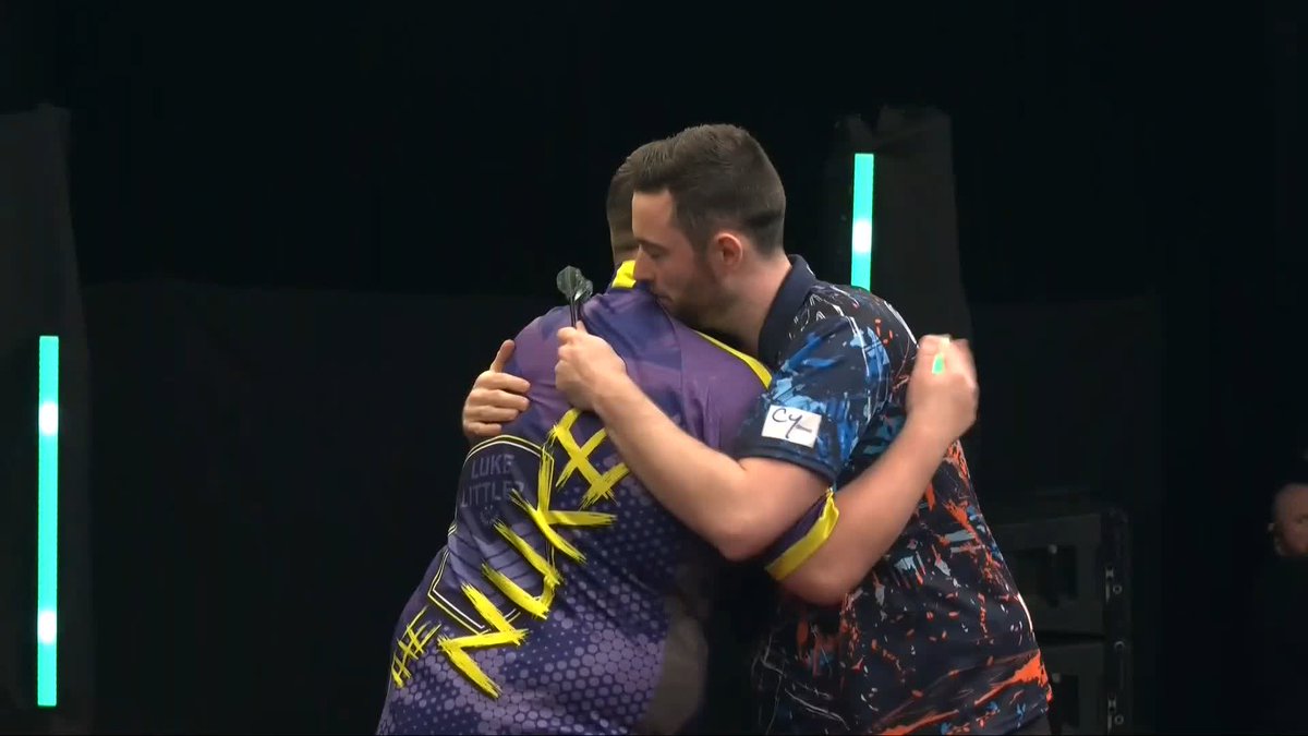 LITTLER DENIES HUMPHRIES! Luke Littler continues his bid for back-to-back World Series titles! The teenage sensation edges out World Champion Luke Humphries in a last-leg thriller to move through to the Dutch Darts Masters semi-finals! 📺 #DutchDarts24