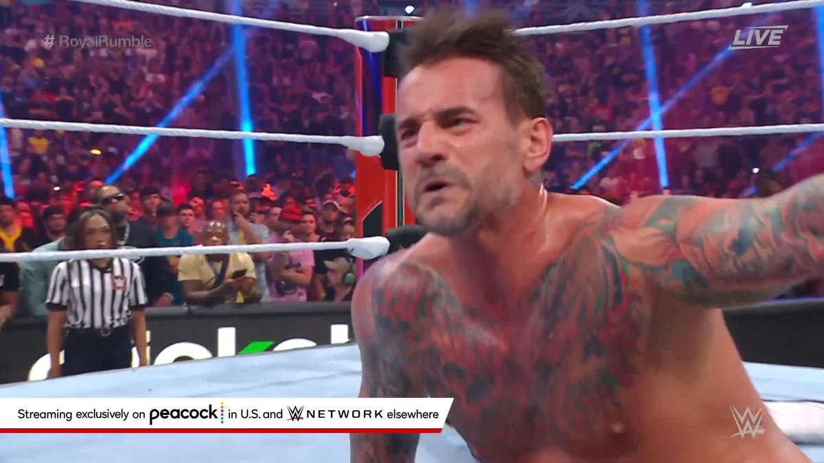 THIS IS AWE-SOME!! 👏👏 👏👏👏 #RoyalRumble