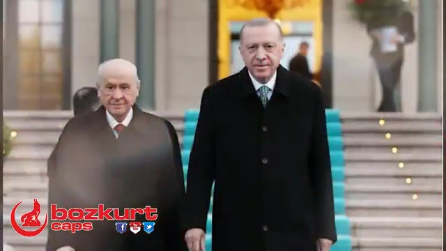 MHP'nin seçim müziği Bozkurt Caps farkıyla... Birliğimizin Gücüyle... Söz: Canfer Balçık Müzik: Atilla Yılmaz Yorumcu : Atilla Yılmaz @Atillaylmaz