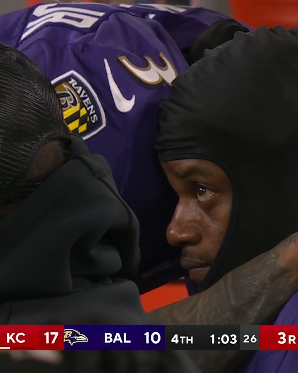 OBJ consoled Zay Flowers and Lamar Jackson during the end of the Ravens' loss in the AFC Championship Game 💔 (📺: CBS)