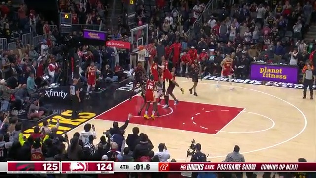 Saddiq Bey follow dunk FOR THE WIN 🚨