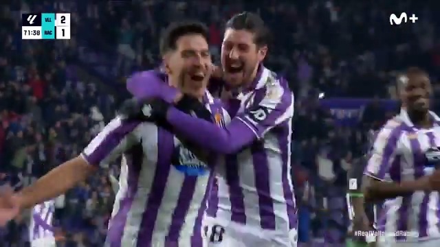 Lo de Meseguer es un golazo... 𝑷𝒆𝒓𝒐 𝒆𝒔 𝒒𝒖𝒆 𝒍𝒐 𝒅𝒆 Raúl Moro... 🫢 Real Valladolid C.F. #LALIGAHYPERMOTION #LaCasaDelFútbol