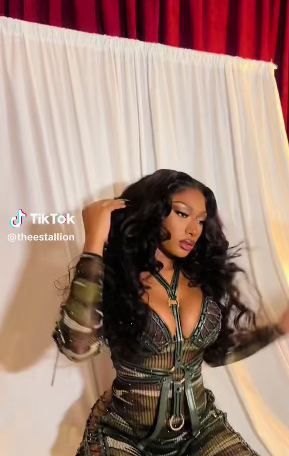megan's reaction to performing with beyoncé will forever be iconic😭🥹