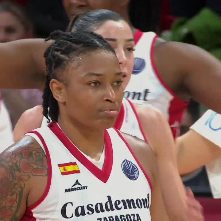 Basketball is a beautiful game ❤️ Casademont Zaragoza x #EuroLeagueWomen