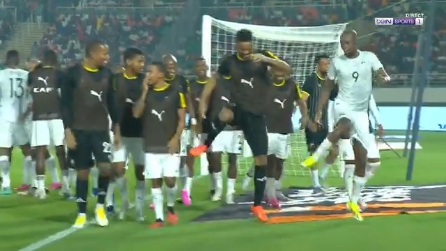 LA SENSATION ! MAGKOPA OUVRE LE SCORE FACE AU MAROC 🇲🇦 ! 🤯 L’Afrique du Sud 🇿🇦 est à 30 minutes d’un quart de finale de #CAN2023 ! 🎥 beIN SPORTS
