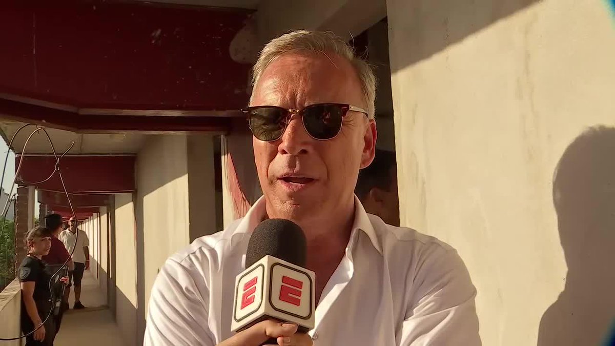 ¡ATENCIÓN! Bombas de Andrés Fassi en La Paternal: ✅ "GIROTTI ES JUGADOR DE TALLERES Y SE QUEDA EN TALLERES" ✅ "RODRIGO VILLAGRA NO SE QUEDA: O SE VA A RIVER... O SE VA A DINAMARCA"