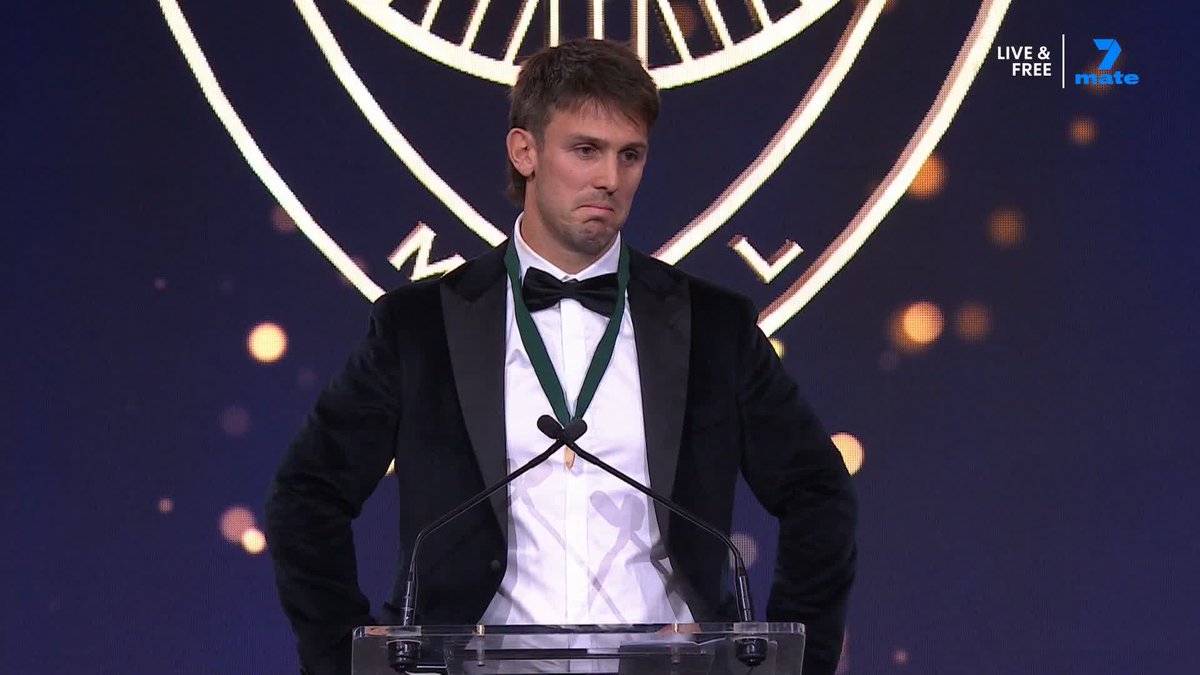 A special thank you from Mitch Marsh to his family, Andrew McDonald, and Pat Cummins 🙌