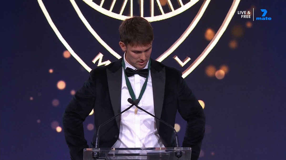 One of the best acceptance interviews and thank you speeches you'll see ๐ Enjoy Mitch Marsh's immediate reaction to winning the Allan Border Medal #AusCricketAwards