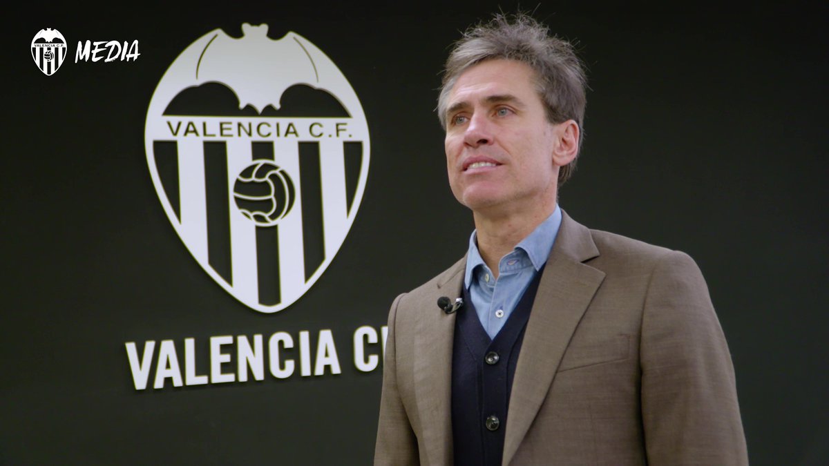 💬 Corona: "Peter Federico es un futbolista que se adapta al 100% a nuestro estilo y sistema de juego" 🎙️ El Director Deportivo del Valencia CF analiza la incorporación del joven atacante valencianista #BenvingutPeterFederico #ADNVCF