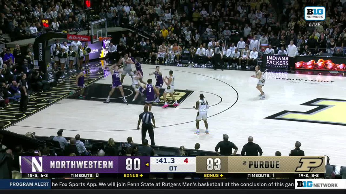 He had Mackey ROCKING. 🔊 Fletcher Loyer x Purdue Men's Basketball