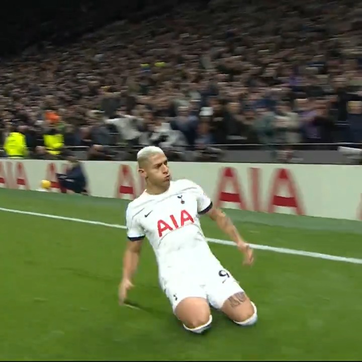 Three goals and three points at Tottenham Hotspur Stadium! 🏡 Highlights: Spurs 3-2 Brentford 🎥
