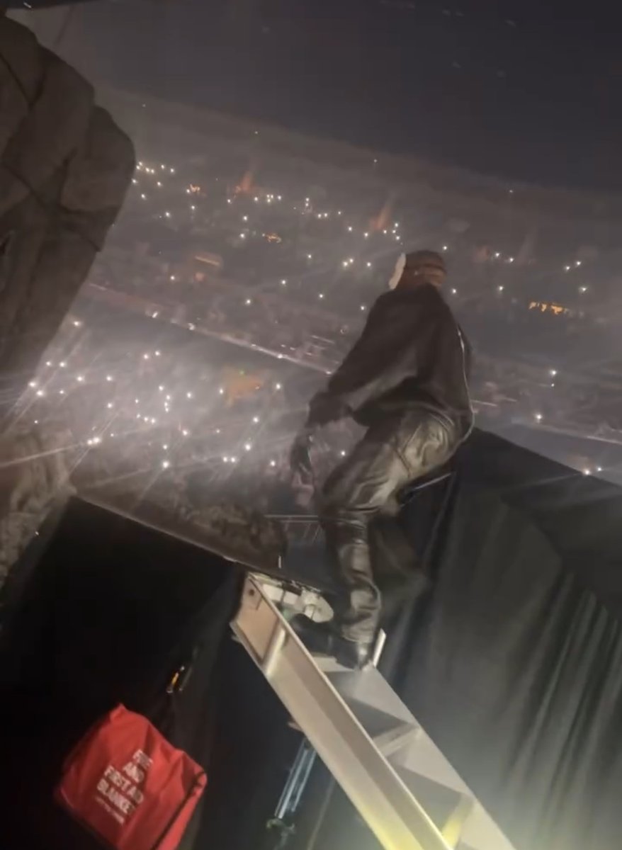 One of the coolest videos I ever seen What a moment.
