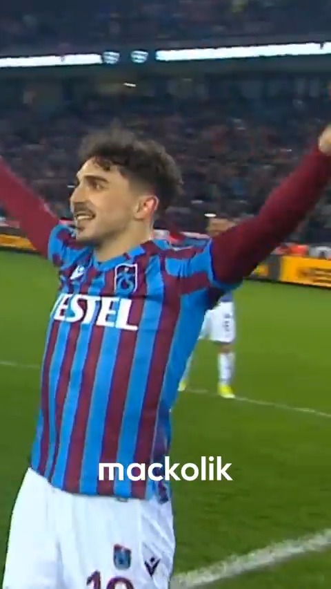 "Söyle bana yine nerdesin?" 💔 Trabzonspor, Abdülkadir Ömür ile yollarını ayırdı. #MackolikEdit