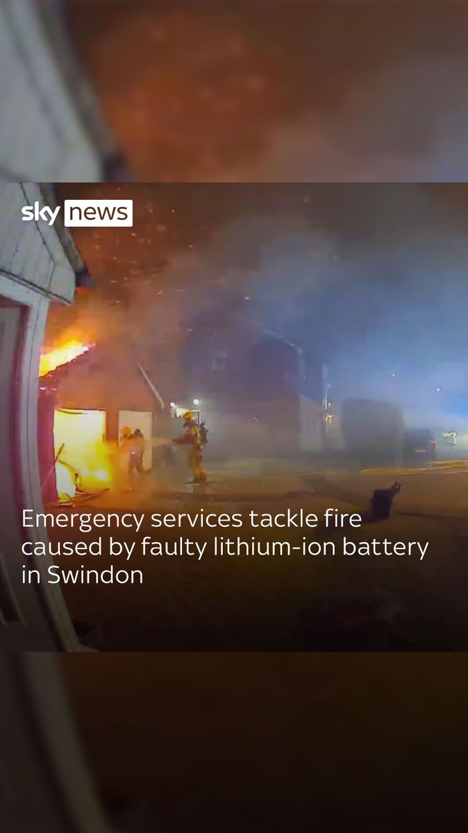 Emergency services tackled a fire caused by faulty lithium-ion battery in Swindon. Nobody was injured but Westlea Fire Station warned people to follow safety advice when it comes to owning an e-bike or e-scooter 🔗