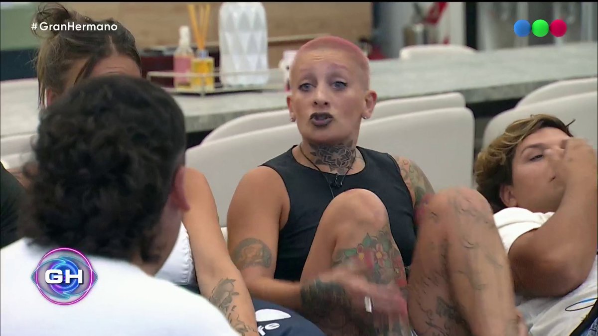 Las cosas entre Juliana y Federico están cada vez peor 😤 👉🏼Seguí el minuto a minuto en y viví #GranHermano gratis las 24hs en DIRECTV LatinAmerica y DGO