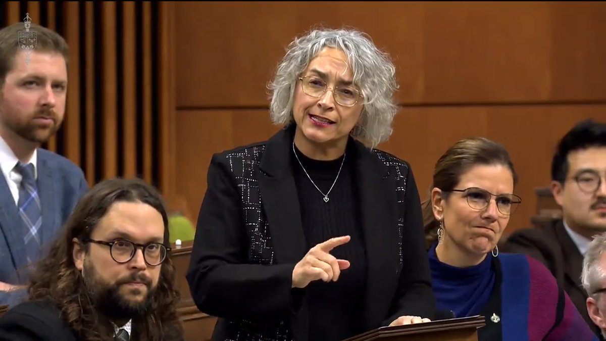 Alors que Claude DeBellefeuille signalait le mépris à l’égard du français au Parlement, les libéraux en rajoutent une odieuse couche en lui répondant en ANGLAIS! C’est ajouter l’insulte à l’injure. Claude DeBellefeuille #BlocQc