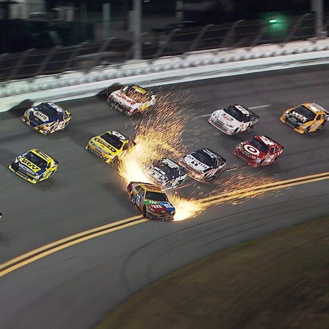 An unbelievable save followed by a photo finish. The 2012 #BuschLightClash is an all-timer.