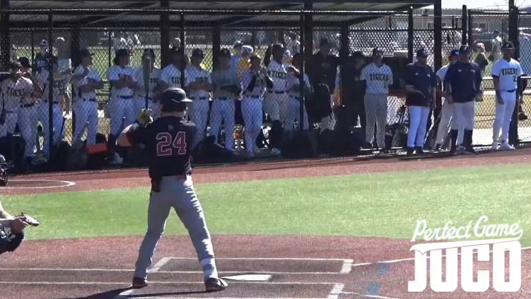 AJ Malzone | C/OF | FR Wabash Valley BSB Absolutely unloads on this no doubt HR to the pull side. Strength/bat speed and big raw power from the left side. #PGJC