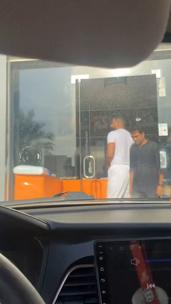 يعني كذا كول وحركات 😐؟!