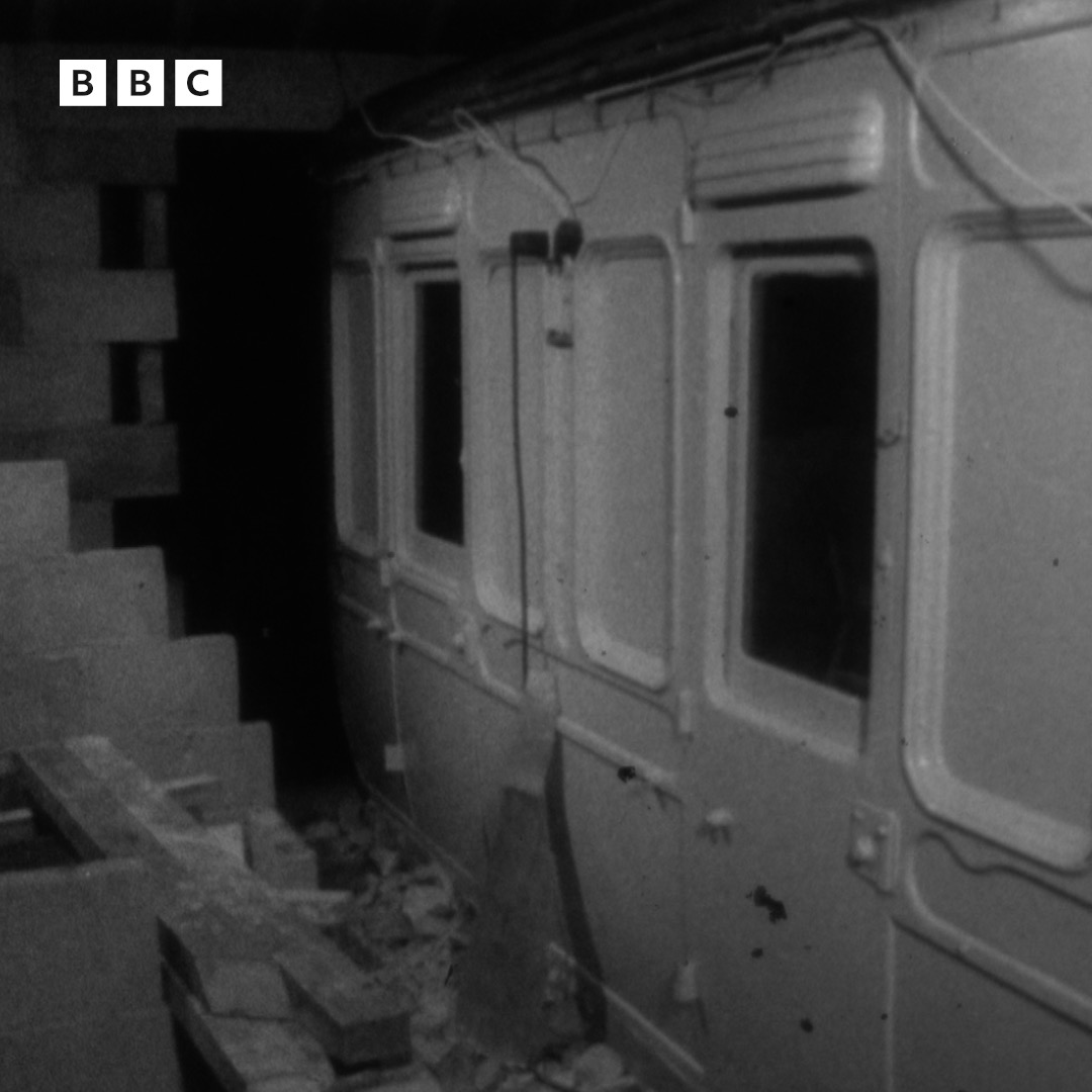 #OnThisDay 1965: Cathal O'Shannon asked, "Have you ever heard of a house with a railway carriage in it?"