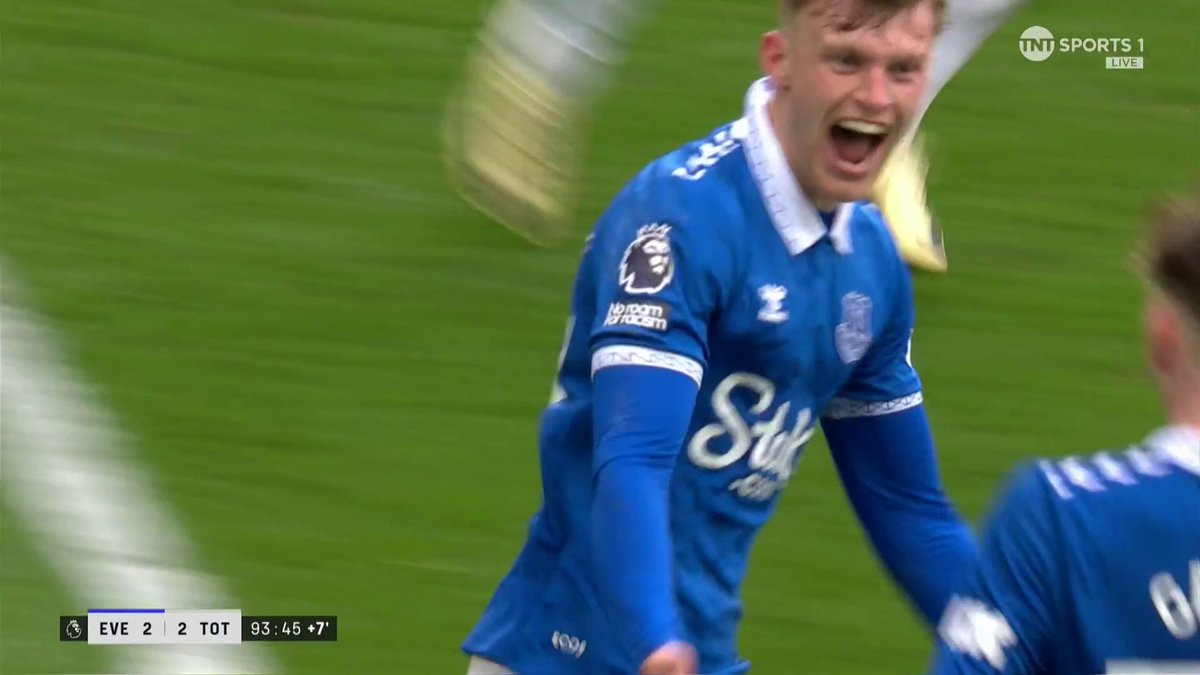 Crazy scenes at Goodison Park as Jarrad Branthwaite equalises in injury time! ๐ฅ A huge point rescued for the Toffees! ๐คฉ