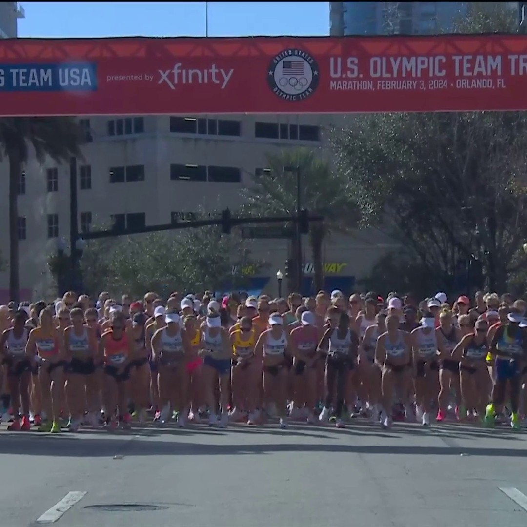 Three women will get to go to Paris 2024. The women's marathon is officially underway on Peacock! #MarathonTrials24