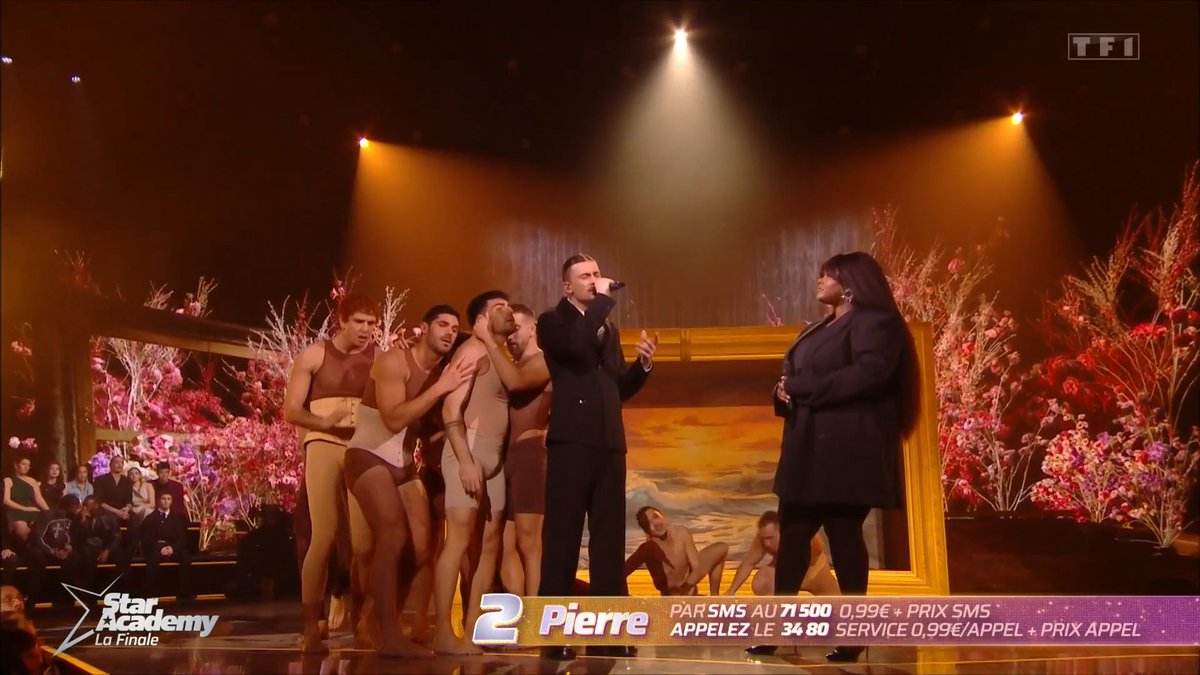 On retient nos larmes 🥺 Pierre et #Yseult touchent le cœur du public sur « Corps ». Pour le soutenir, envoyez 2️⃣ par sms au 71 500 (0.99€+PRIX SMS) ou sur l’application TF1+ Modalités du vote sur TF1+ Suivez la Finale de la #StarAcademy ▶️