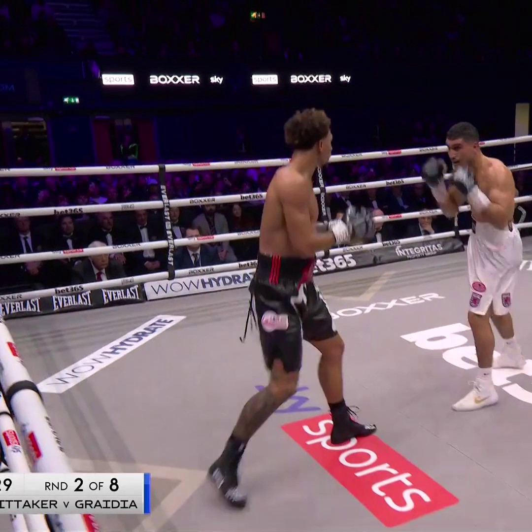 Some showboating from Whittaker #BuatsiAzeez | Live Now