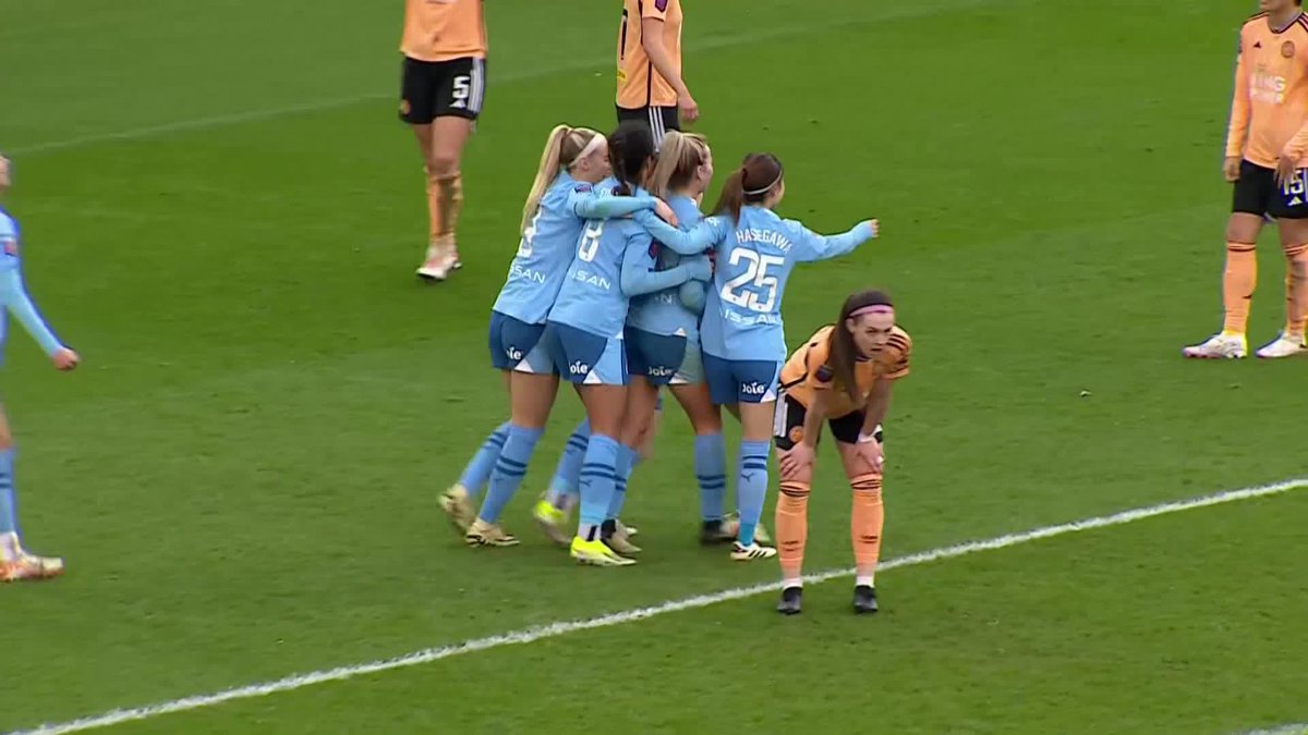 Simply ridiculous, Lauren Hemp. 😮‍💨