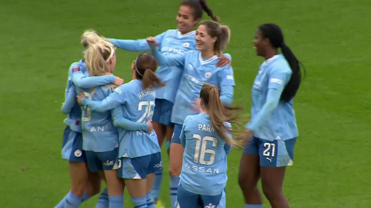 CHLOE KELLY SCORING DIRECTLY FROM A CORNER 🎯🔥